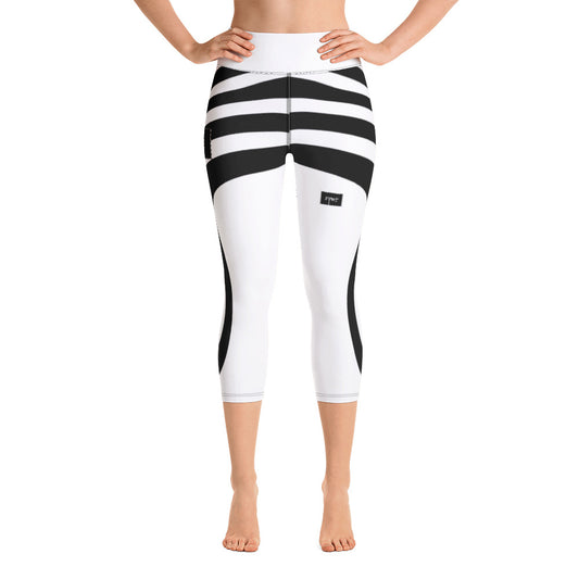 Fyne Cut Y02 Capri Yoga Leggings