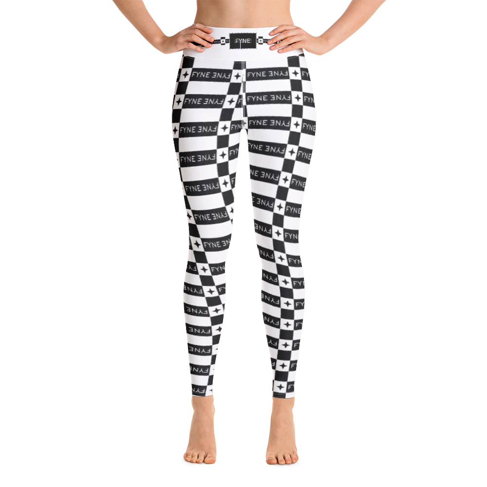 Fyne Cut Y01 Capri Yoga Leggings